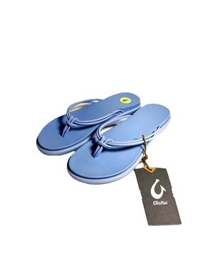 OluKai AKA Strappy Thong Flip-flops Sz 9 Cloud Blue NWT Beach Summer EU39